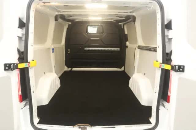 Ford Transit Custom (2021) thumbnail 3