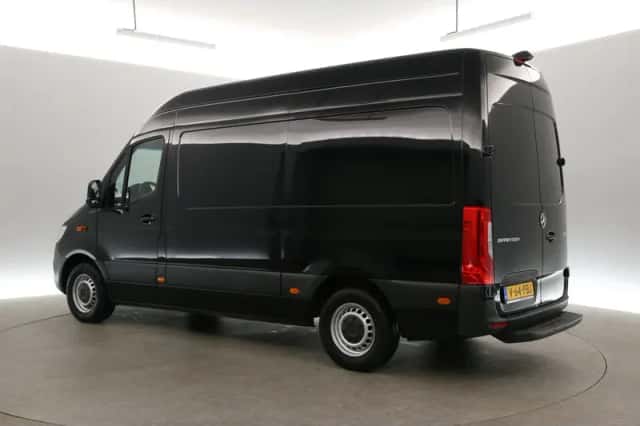 Mercedes-Benz Sprinter (2020) thumbnail 4