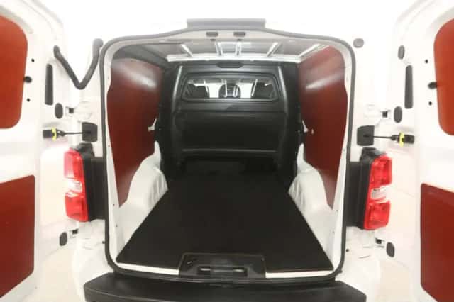 Opel Vivaro (2020) thumbnail 4