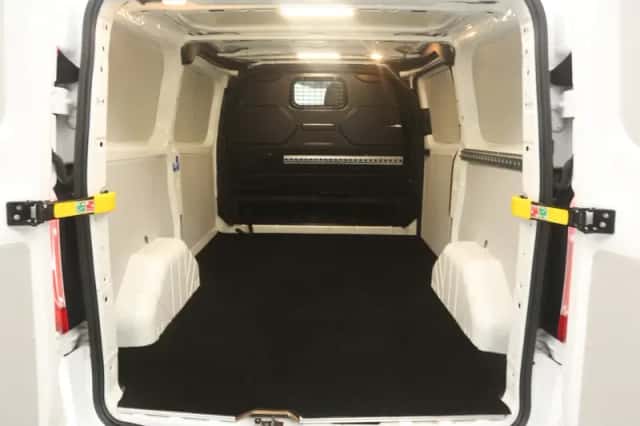 Ford Transit Custom (2021) thumbnail 3
