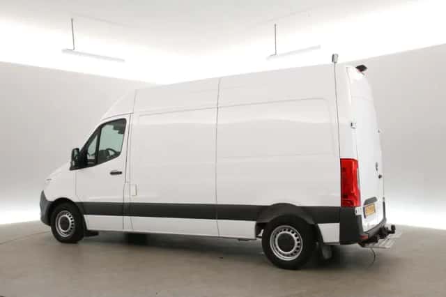 Mercedes-Benz Sprinter (2021) thumbnail 4