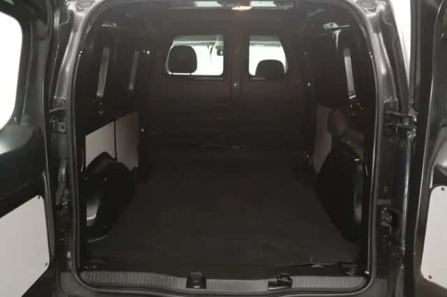 Mercedes-Benz Citan (2022) thumbnail 3