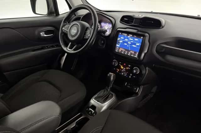 Jeep Renegade (2020) thumbnail 6