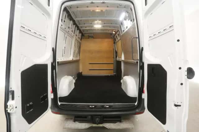 Mercedes-Benz Sprinter (2020) thumbnail 3