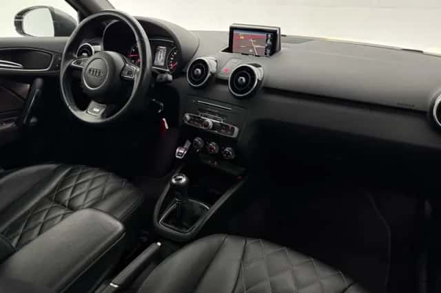 Audi A1 (2019) thumbnail 4