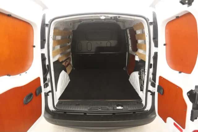 Mercedes-Benz Citan (2022) thumbnail 3