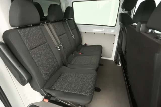 Mercedes-Benz Vito (2021) thumbnail 3