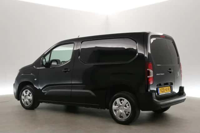 Peugeot Partner (2023) thumbnail 4