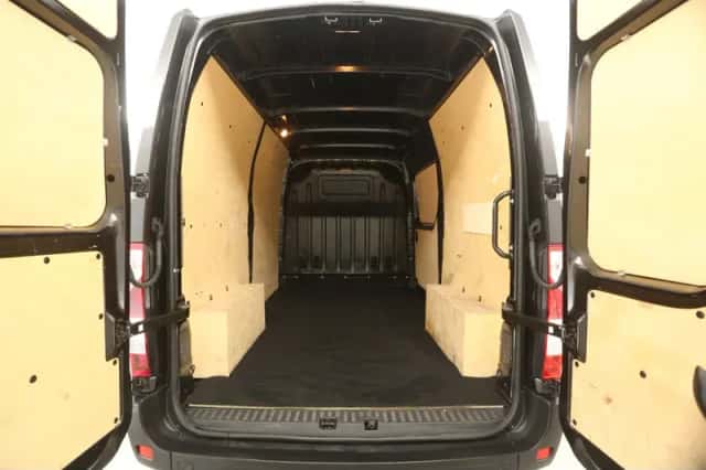 Renault Master (2022) thumbnail 3