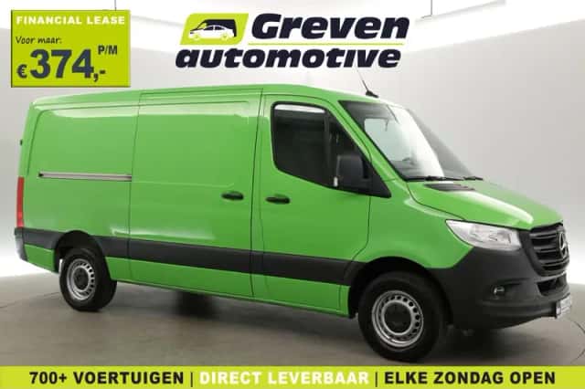 Mercedes-Benz Sprinter (2021) thumbnail 1