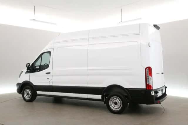Ford Transit (2024) thumbnail 4