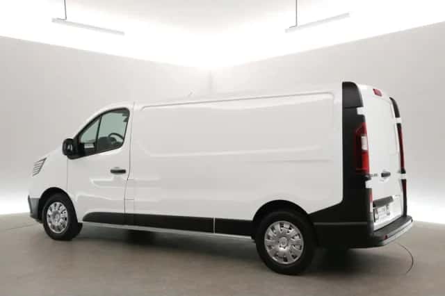 Renault Trafic (2024) thumbnail 4