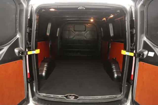 Ford Transit Custom (2021) thumbnail 3