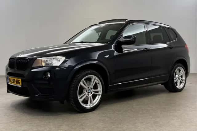 BMW X3 (2012) thumbnail 6
