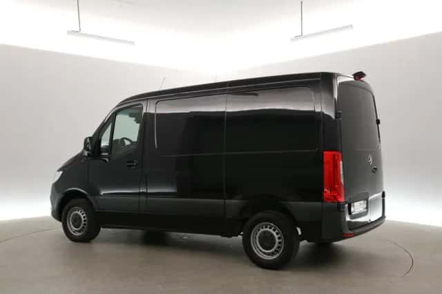 Mercedes-Benz Sprinter (2021) thumbnail 4