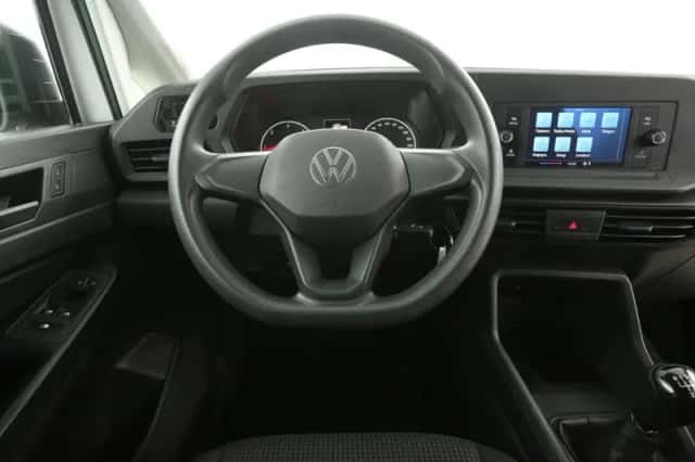 Volkswagen Caddy (2023) thumbnail 2