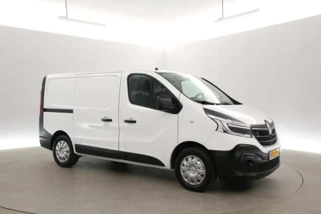 Renault Trafic (2020) thumbnail 6