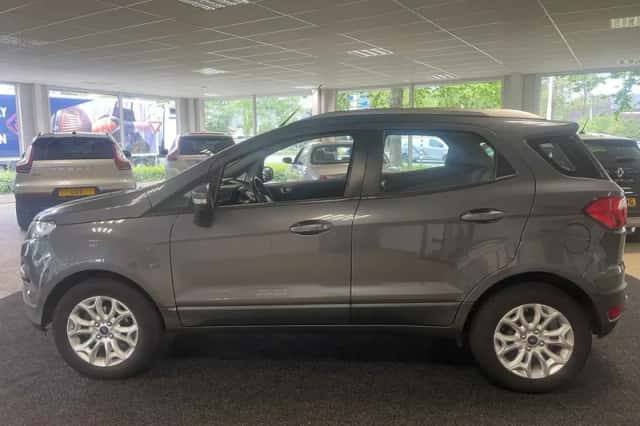 Ford EcoSport (2017) thumbnail 6