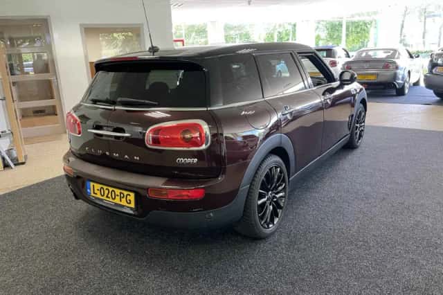MINI Clubman (2016) thumbnail 2