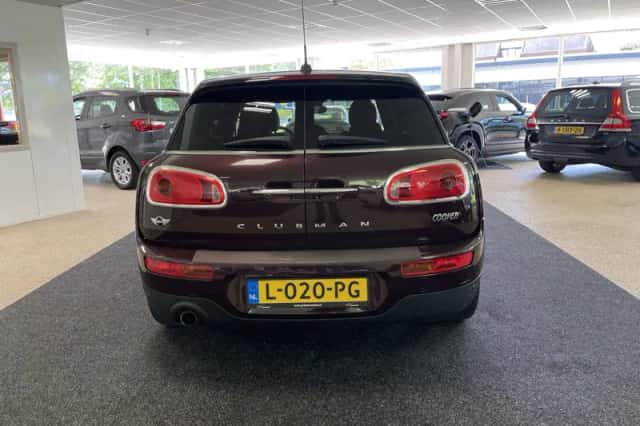 MINI Clubman (2016) thumbnail 3