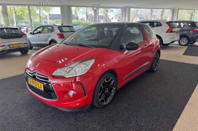 Citroën DS3 (2013) thumbnail 1