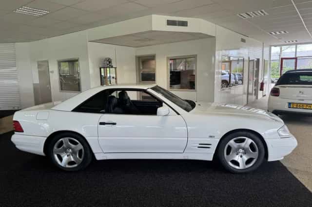 Mercedes-Benz SL-Klasse (1998) thumbnail 4