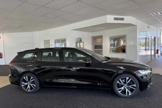 Volvo V60 (2019) thumbnail 5