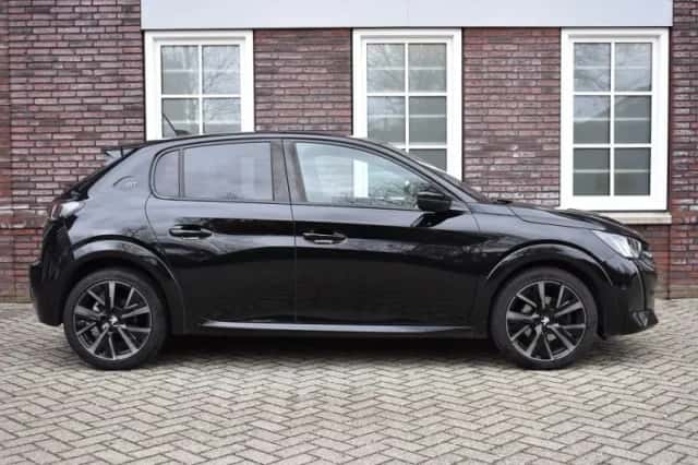 Peugeot 208 (2021) thumbnail 4