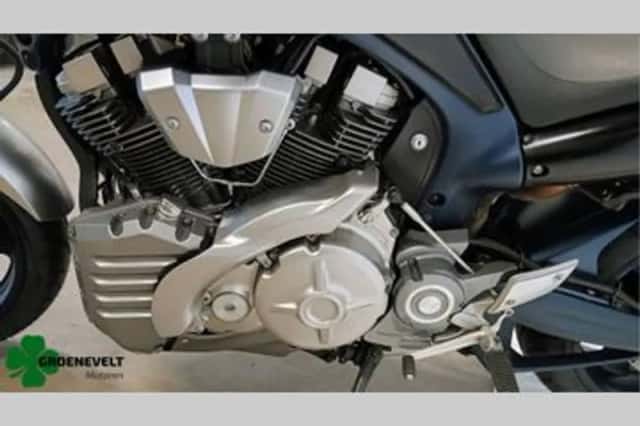 YAMAHA MT (2005) thumbnail 5