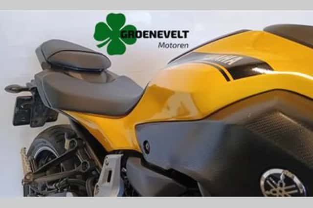 YAMAHA MT (2015) thumbnail 3