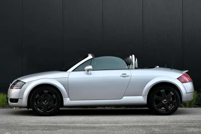 Audi TT (2000) thumbnail 3