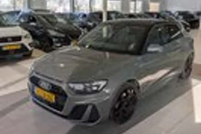 Audi A1 (2019) thumbnail 2