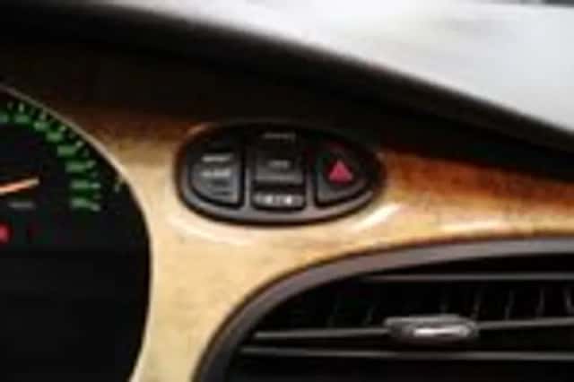 Jaguar S-Type (1999) thumbnail 15