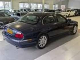 Jaguar S-Type (1999) thumbnail 4