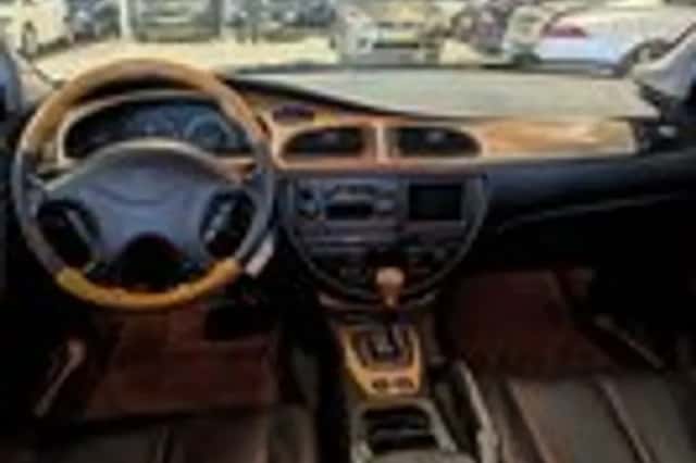 Jaguar S-Type (1999) thumbnail 8