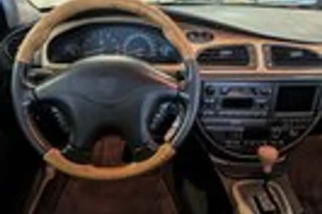 Jaguar S-Type (1999) thumbnail 9