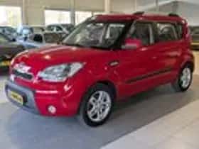 Kia Soul (2009) thumbnail 2