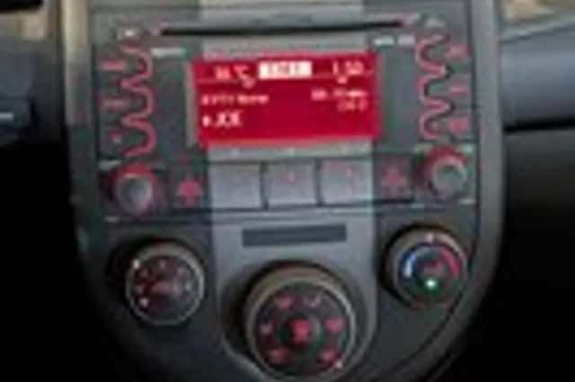 Kia Soul (2009) thumbnail 15