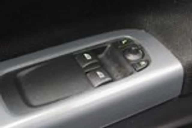 Volvo C30 (2010) thumbnail 13