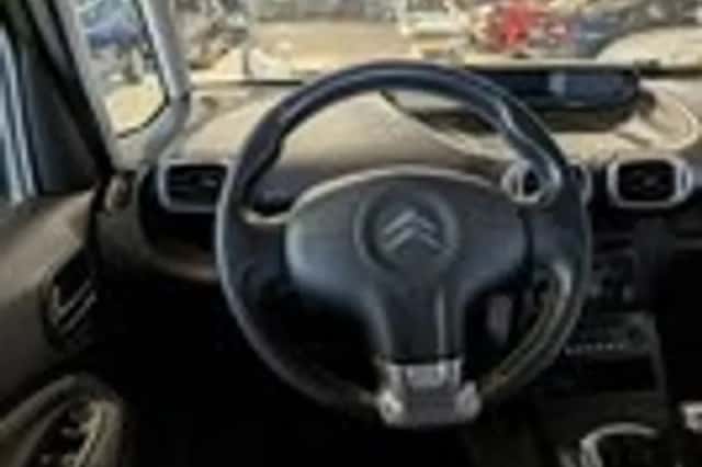 Citroën C3 Picasso (2009) thumbnail 9