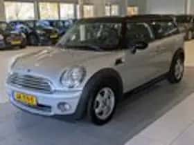 MINI Clubman (2008) thumbnail 2