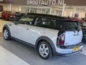 MINI Clubman (2008) thumbnail 3
