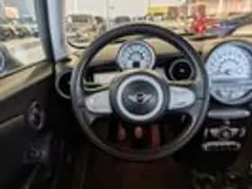 MINI Clubman (2008) thumbnail 9