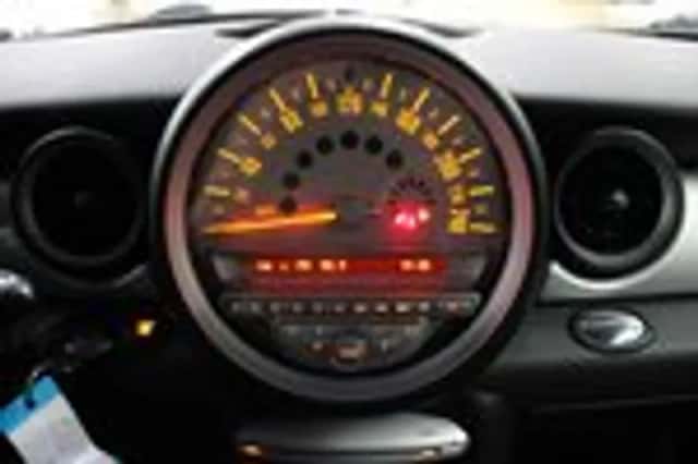 MINI Clubman (2008) thumbnail 10