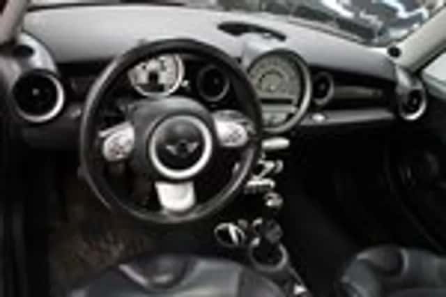 MINI Clubman (2008) thumbnail 11
