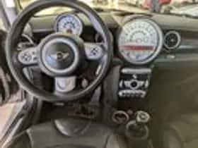 MINI Clubman (2008) thumbnail 10