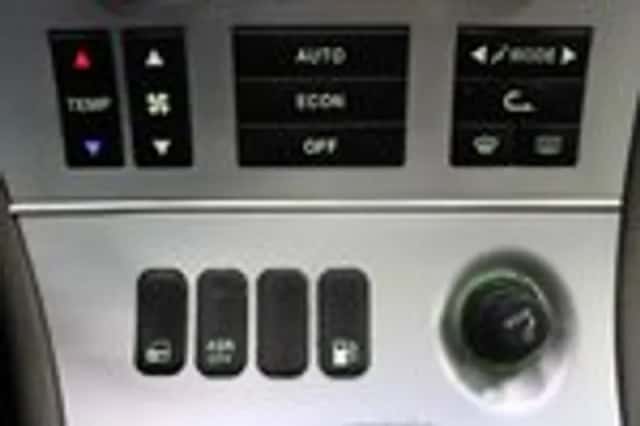 Alfa Romeo 166 (2005) thumbnail 11