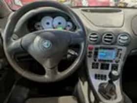Alfa Romeo 166 (2005) thumbnail 9