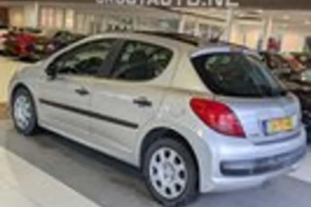 Peugeot 207 (2006) thumbnail 3