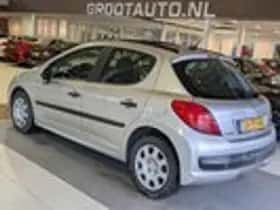 Peugeot 207 (2006) thumbnail 3